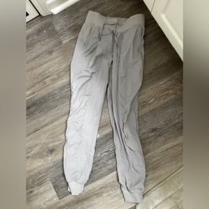 Lululemon Dance Studio Lined Joggers size 2